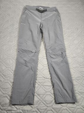 Marmot Gray hiking pants built-in adjustable belt  Size 8 Has Stain On Back Leg